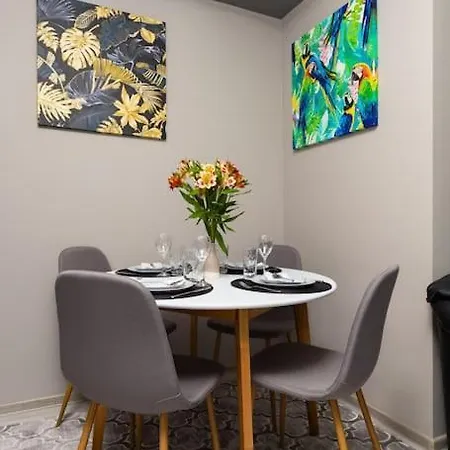 Comfy With Private Parking Апартаменти Пловдив