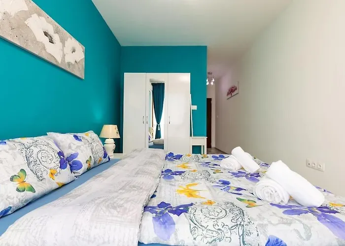 Comfy With Private Parking Apartment Plovdiv